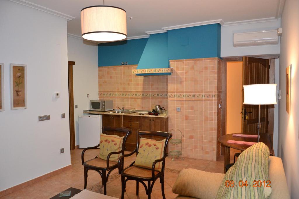 Apartamentos Rurales Natura Torrejón el Rubio Chambre photo
